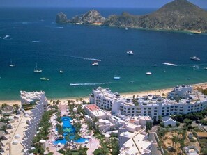 Pueblo Bonito Rose (PB Rose) and Pueblo Bonito Blanco (PB Blanco) and Land's End