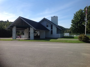 Village Green Clubhouse/Pool