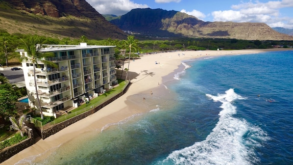 makaha shores