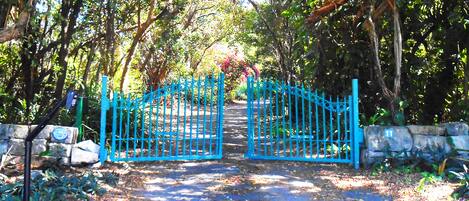 Front Gate to Marathon Estate