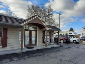 Two parking spaces are found beside the guest house.