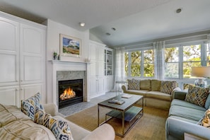 Gorgeous Living Space with a Flat Screen TV