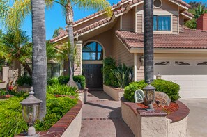 Welcome to your home while you visit San Diego.