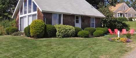 The A Frame Cottage - Three bedrooms, two baths