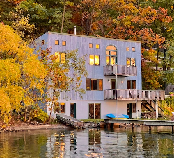 Sunset kissed cottage