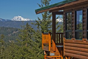 Stairs To Sun Room & 440sq ft Coverd Deck With Stuart Mt Million $ Views