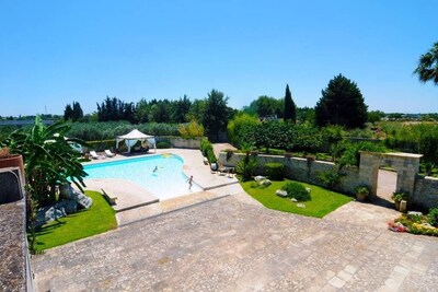 Picture of villa