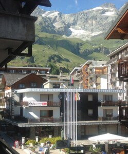 App 9 Two-rooms apartment centrally located close to the slopes