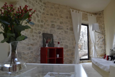 Charming and independent San Bartolomeo house in the historic center of Scicli