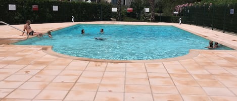 Piscine de la résidence