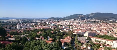 Vue Panoramique 180° : Tombolos Presqu'ile de Giens - ville de Hyères