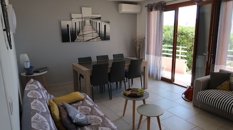 SALON + COIN REPAS