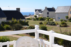 vue du balcon vers la mer