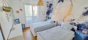 Chambre 2 lits simples