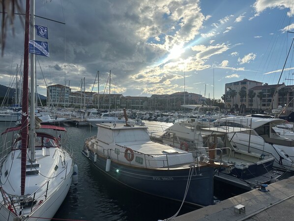 Marina