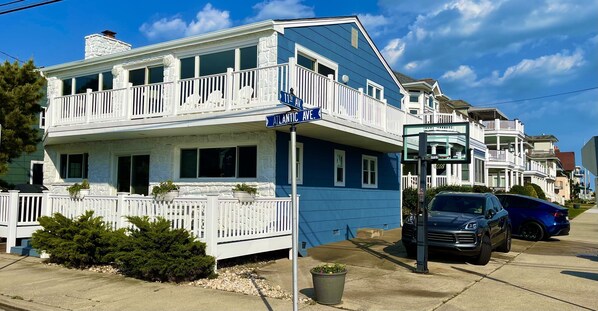 A “Longport Original” in the best location!