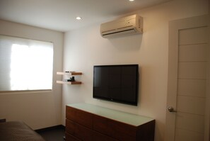 Air conditioning, cable & Led TV