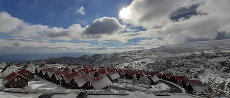 Skidåkning och snöaktiviteter