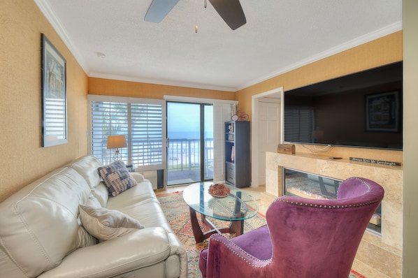 Enjoy the oceanfront views from this corner condo.