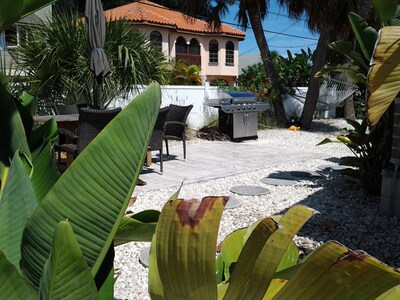 One Bedroom Suite With Pool View Unit 1