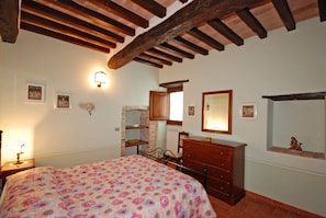 Bedroom with double bed