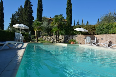 Villa de dos dormitorios con piscina privada San Gimignano 