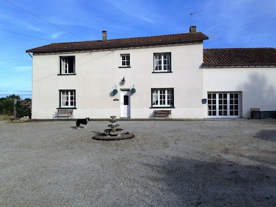 Chateau Chiens is a Multiple Pet Friendly Cottage in mid-West France