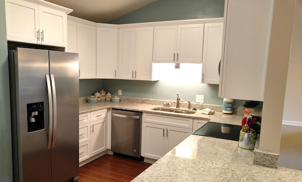 Updated Kitchen with New Stainless Steel Appliances