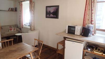 Nice apartment for 4 people in the village center