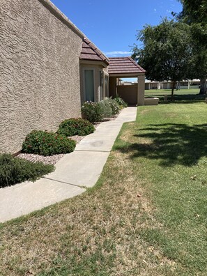 walkway to the front door