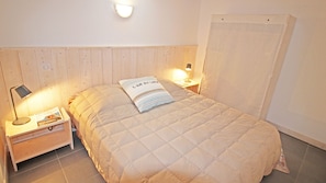 Chambre en RDC - lit 160x190 cm