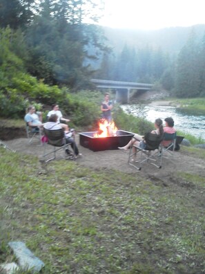 The outdoor firepit in case you prefer the less smoky atmosphere