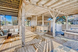 Surf-or-Sound-Realty-Cake-by-the-Ocean-754-Under-House