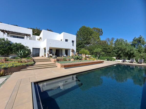 Montecito Modern