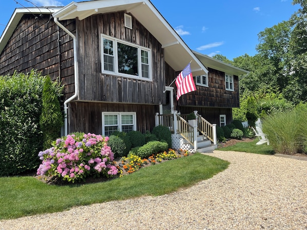 Welcome to Sand Cottage!