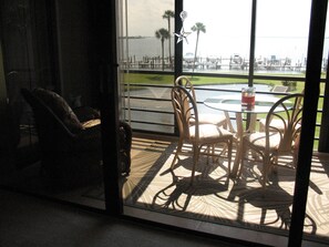 Spectacular Indian River Views From All Rooms And The Night Lights Are Amazing  