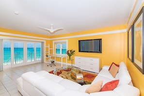 Regal Beach Unit #624 - Living Room