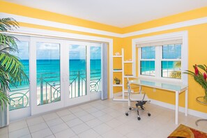 Regal Beach Unit #624 - Living Room
