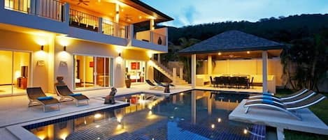 Jade Villa (7BR) Nai Harn, Phuket