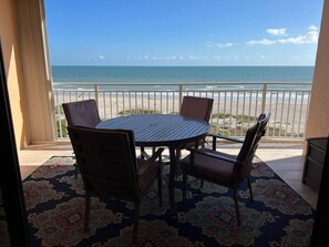 Enjoy sitting on the balcony and listening to the waves!