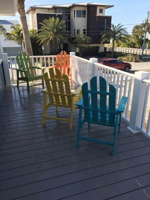 second level new deck accesses backyard and pool; great for relaxing 