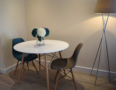 Newly refurbished, Greater London. Apartment 3