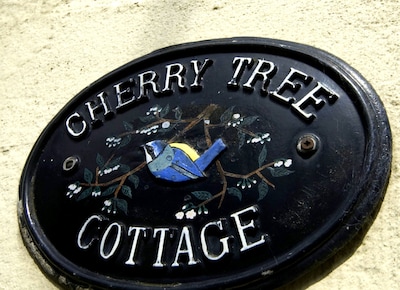 Cherry Tree Cottage admite mascotas Ripponden cerca de Halifax Yorkshire.