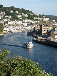 Fowey Apartment With Outdoor Pool And Gardens In Historic Mansion House