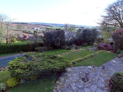 Fowey Apartment With Outdoor Pool And Gardens In Historic Mansion House