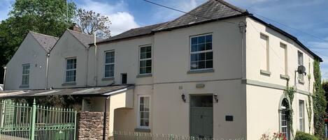 Cedars House in The Wye Valley