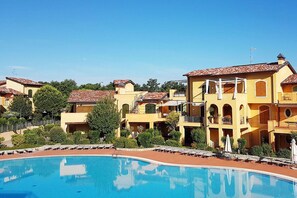 Lake Garda Borgo Torchio (3)