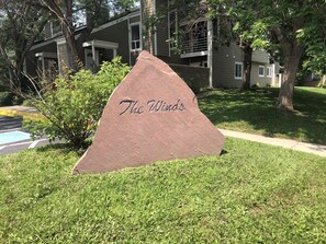 Welcome to The Winds 11 neighborhood of Northeast Boulder