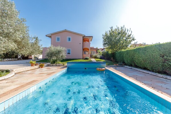 Villa Brioni 2 mit privatem Pool