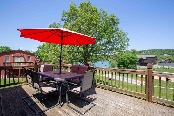 Main deck off the kitchen with amazing lake views!